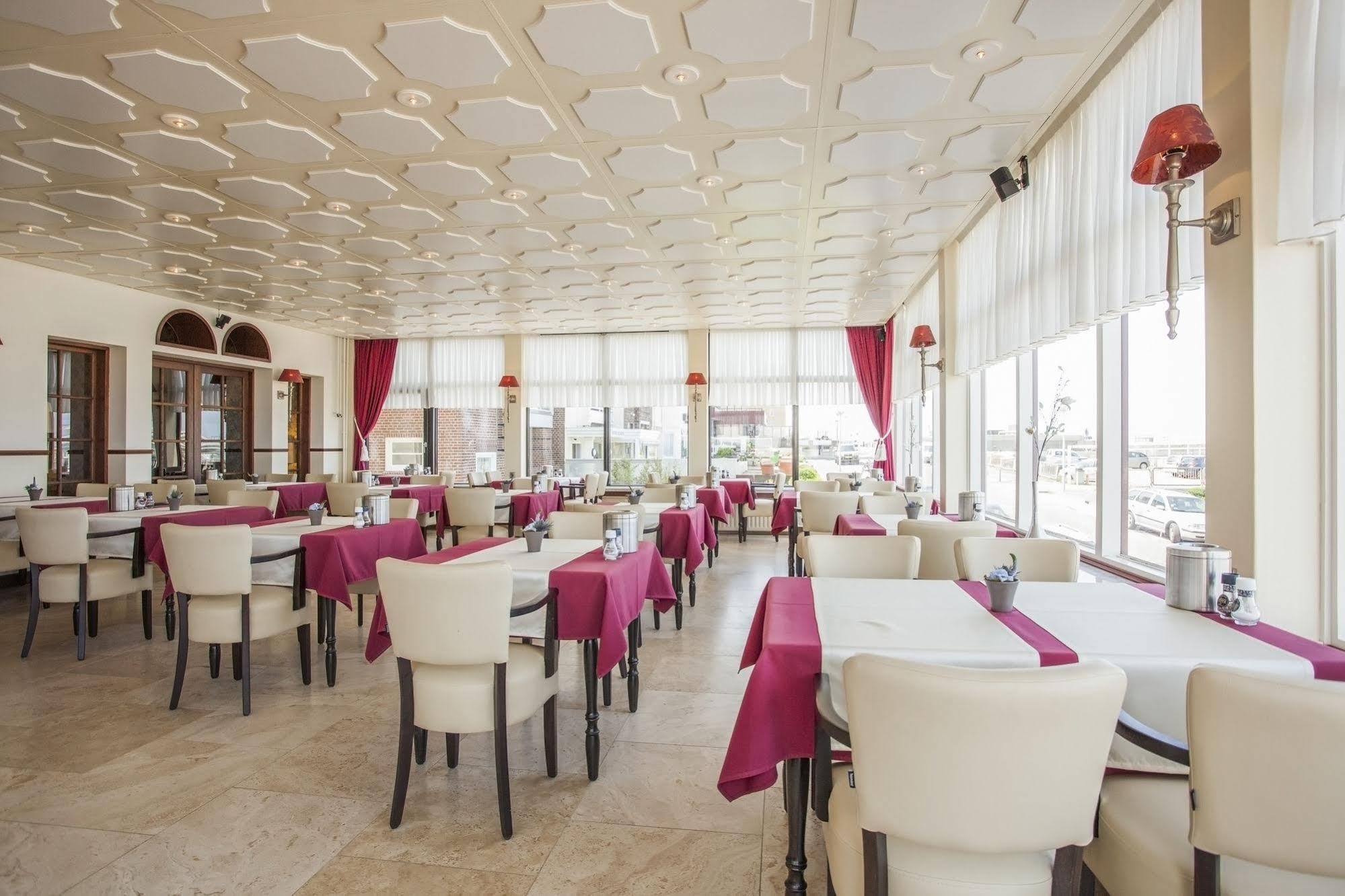 Strandhotel Scheveningen Hotel
